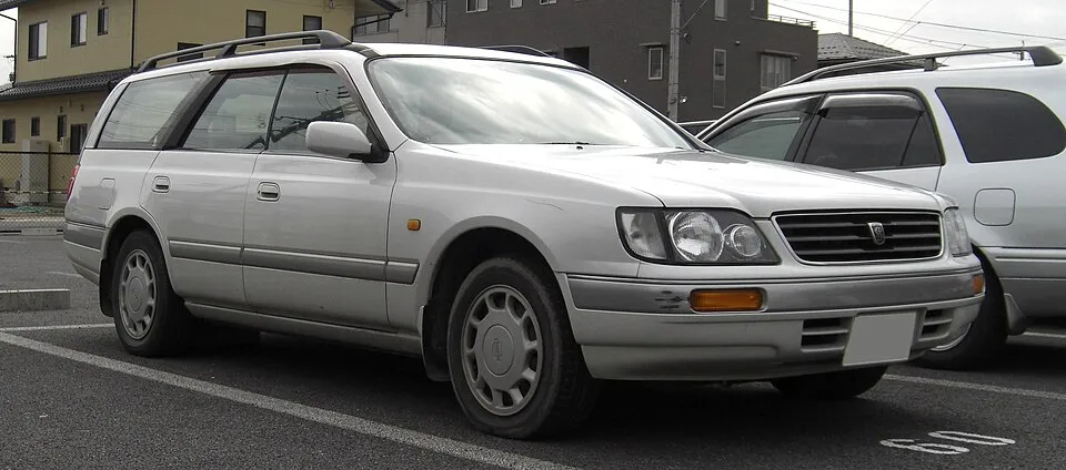 Nissan Stagea (WC34)