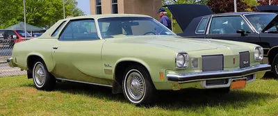 Oldsmobile Cutlass Supreme (3rd gen)