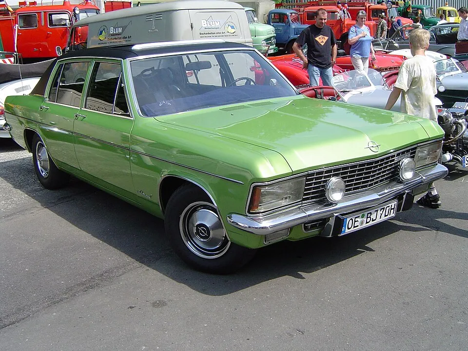 Opel Admiral (3rd gen)