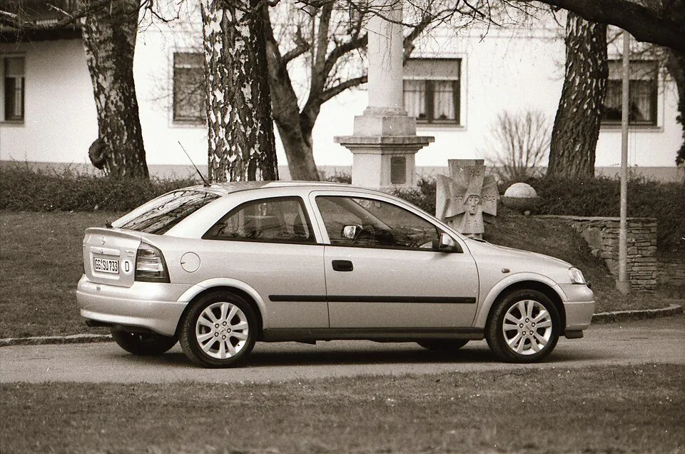 Opel Astra (Astra G – T98)