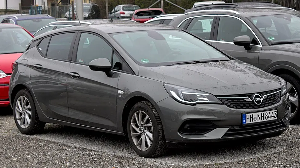 Opel Astra (Astra K – B15)
