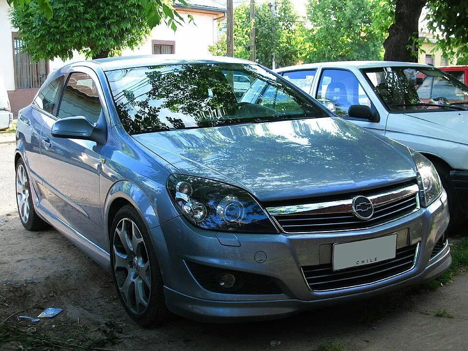 Opel Astra OPC (Astra J – P09)