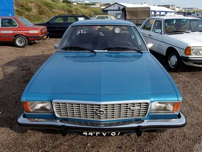 Opel Commodore (2nd gen)