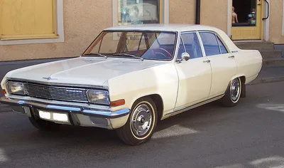 Opel Kapitän (7th gen)