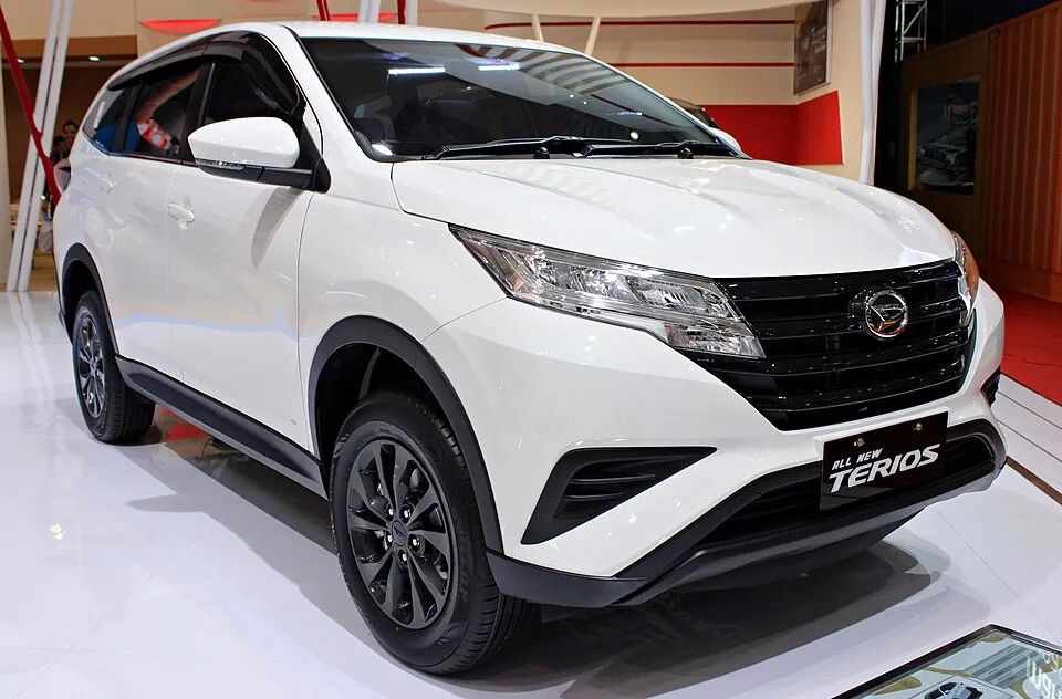 Perodua Nautica (F800/F850)