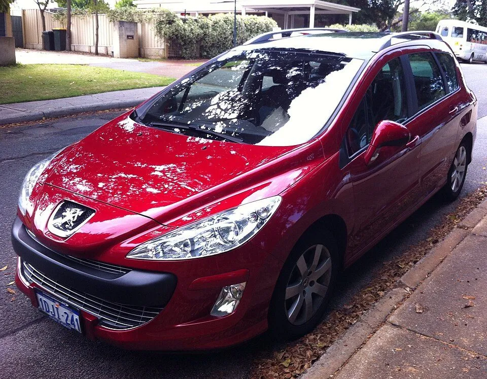 Peugeot 308 (T7)
