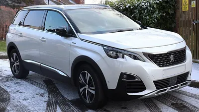 Peugeot 5008 (P87)