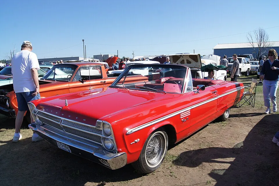 Plymouth Fury (4th gen)