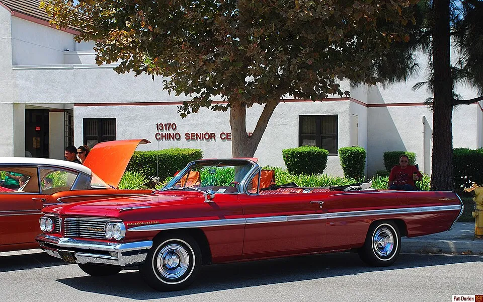 Pontiac Bonneville (3rd gen)
