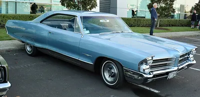Pontiac Bonneville (4th gen)