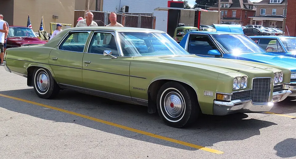 Pontiac Bonneville (5th gen)