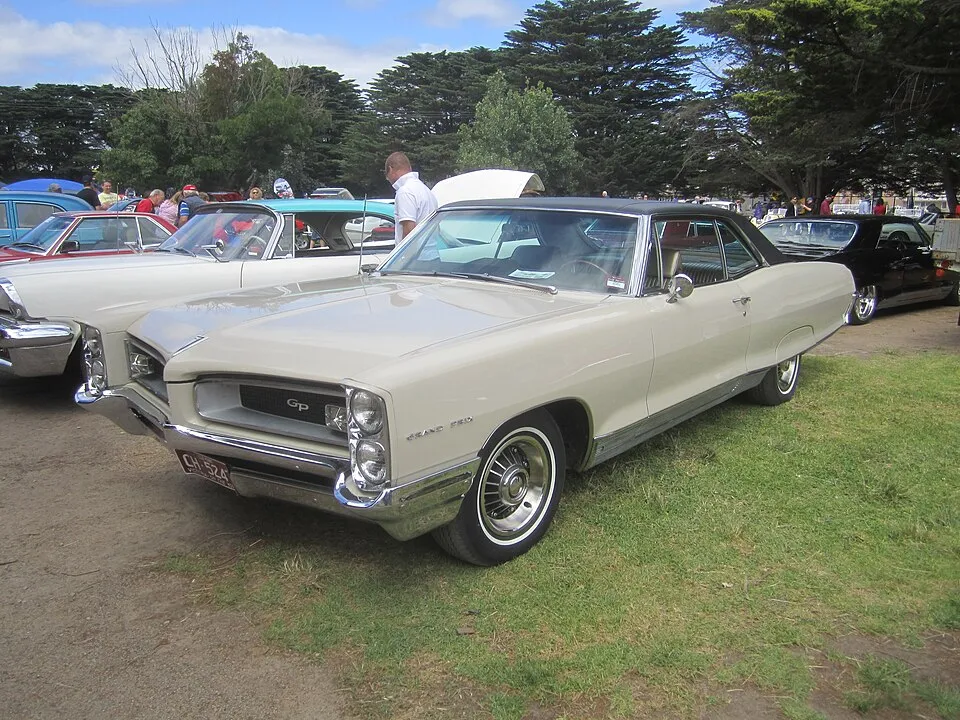 Pontiac Grand Prix (2nd gen)