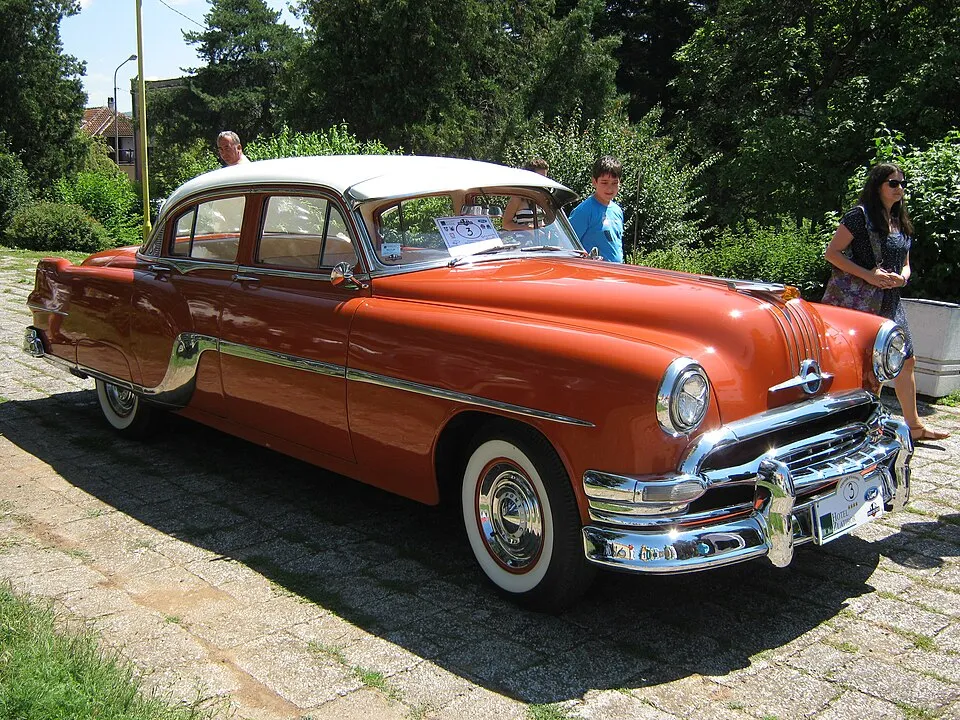 Pontiac Star Chief (1st gen)