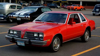 Pontiac Sunbird (1st gen)