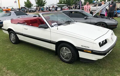 Pontiac Sunbird (2nd gen)