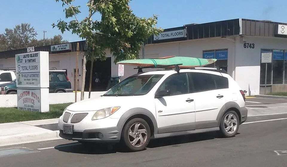 Pontiac Vibe (1st gen)