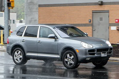 Porsche Cayenne (E1 9PA)