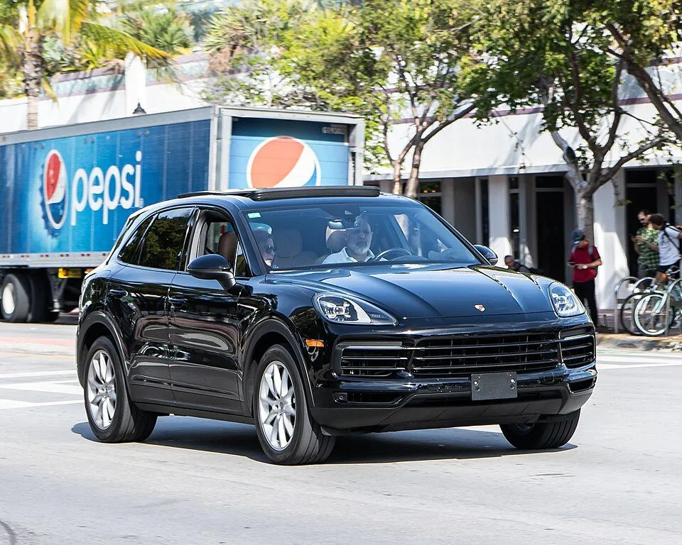 Porsche Cayenne (E3 9YA/9YB)