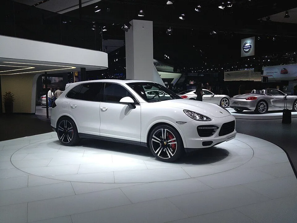 Porsche Cayenne Turbo S (E2 92A)