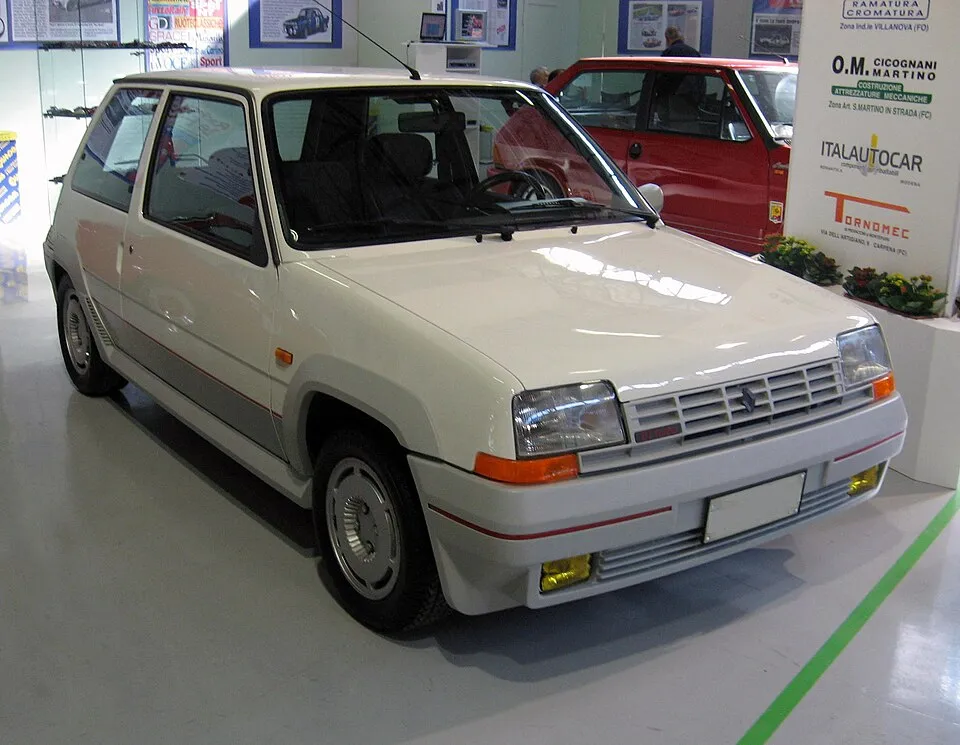 Renault 5 (2nd gen)