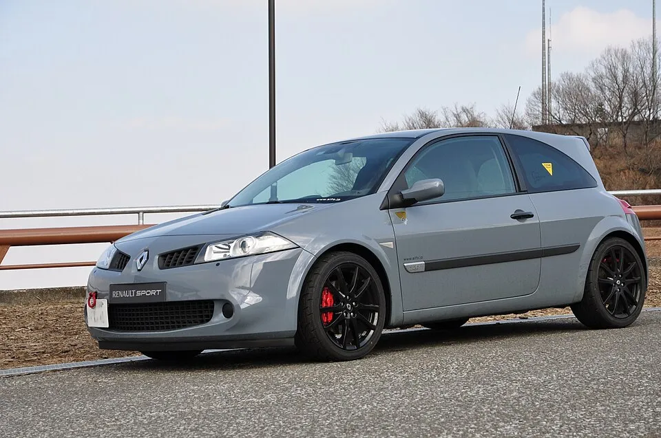 Renault Mégane Renault Sport (based on Second generation Mégane)