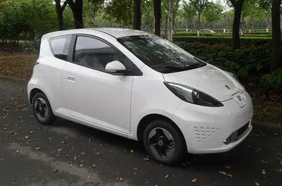 Roewe E50