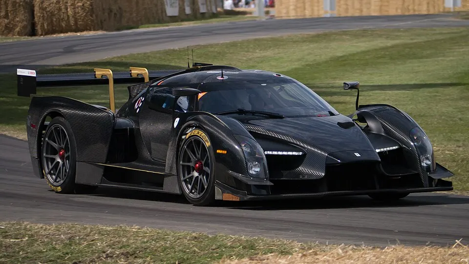 Scuderia Cameron Glickenhaus SCG 003
