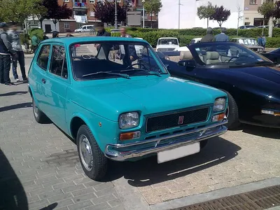 SEAT 127 (1st gen)