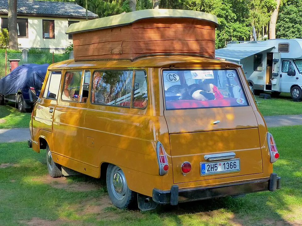 Škoda 1203