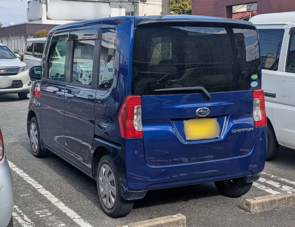 Subaru Chiffon (LA600)