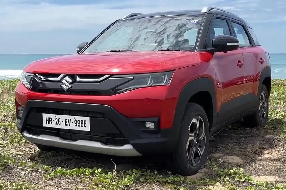 Suzuki Brezza (YH)