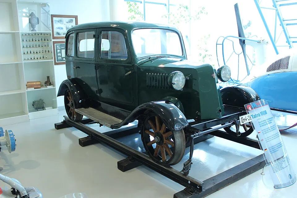 Tatra 15