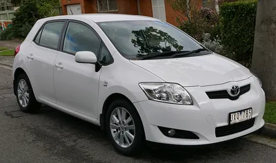 Toyota Auris (E150)