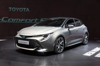 Toyota Auris (E210)