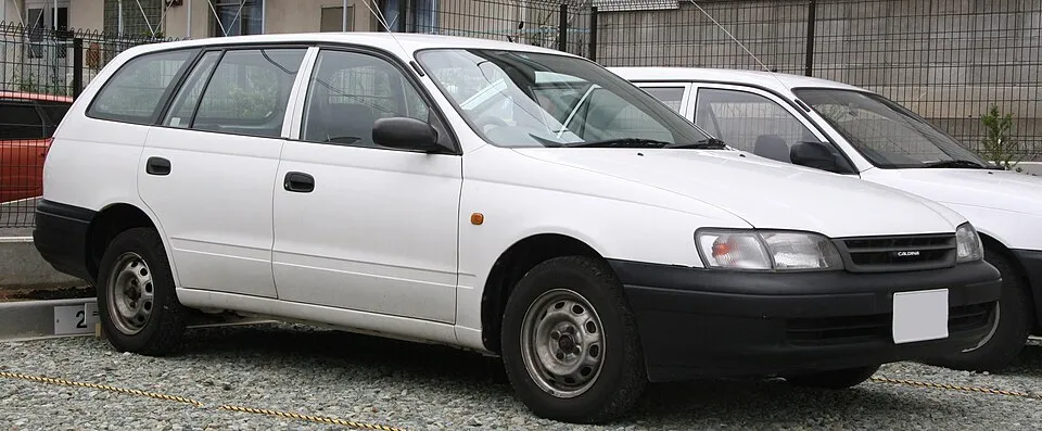 Toyota Caldina (T190)
