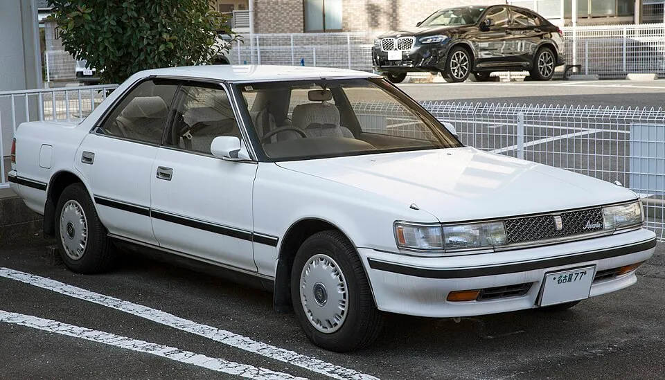 Toyota Chaser (X80)