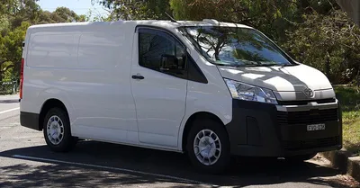 Toyota HiAce (H300)
