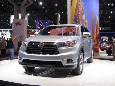 Toyota Highlander (XU50)