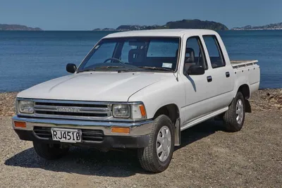 Toyota Hilux (N80, N90, N100, N110, N200)