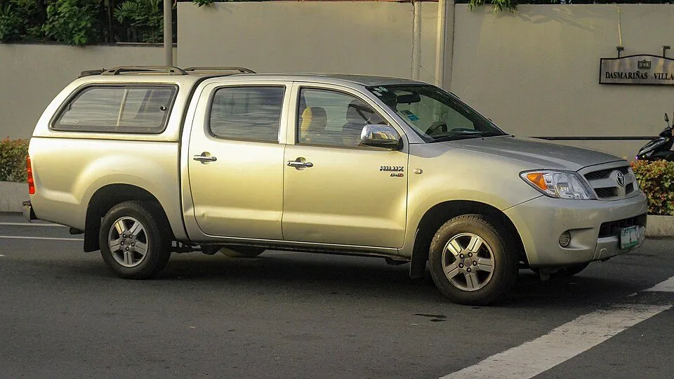 Toyota Hilux (AN10, AN20, AN30)