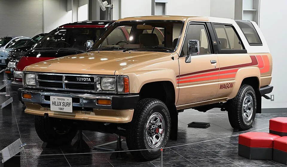 Toyota Hilux Surf (N60)