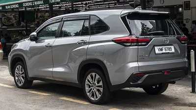 Toyota Innova (AG10)