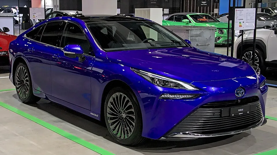 Toyota Mirai (JPD20)