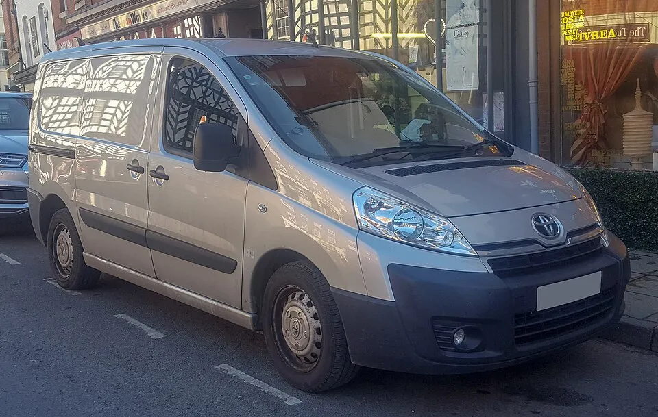 Toyota ProAce Verso (G9)