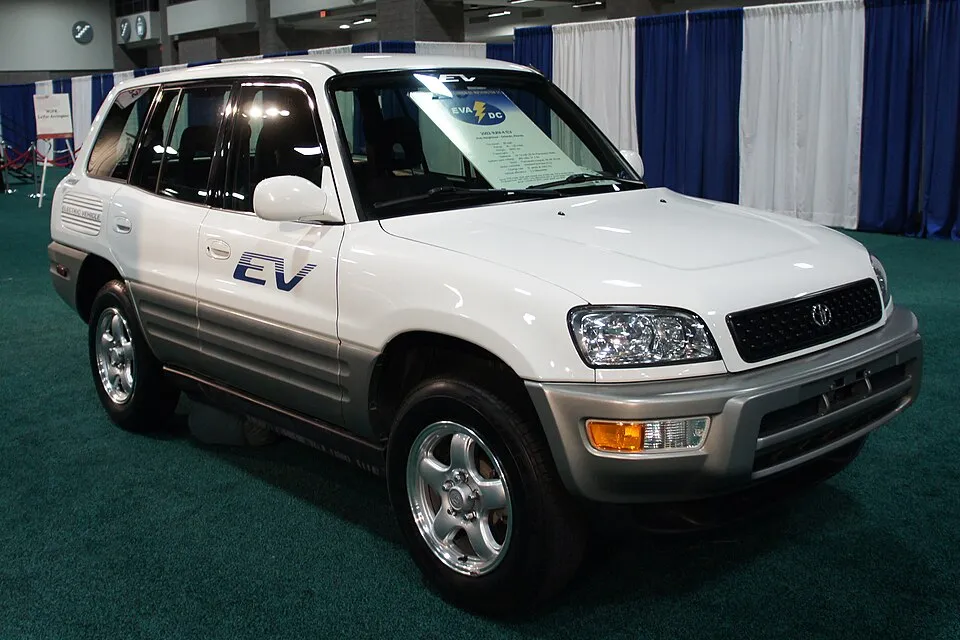 Toyota RAV4 EV (1st gen)