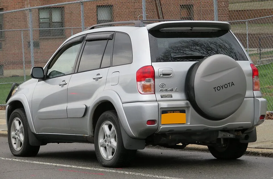 Toyota Vanguard (XA20)