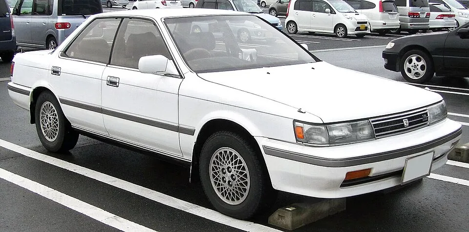 Toyota Windom (V20)