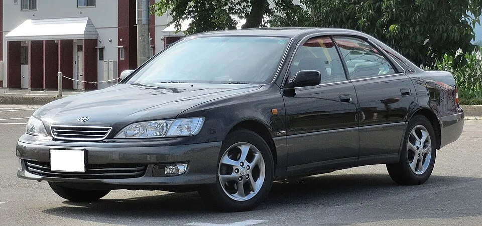 Toyota Windom (XV20)