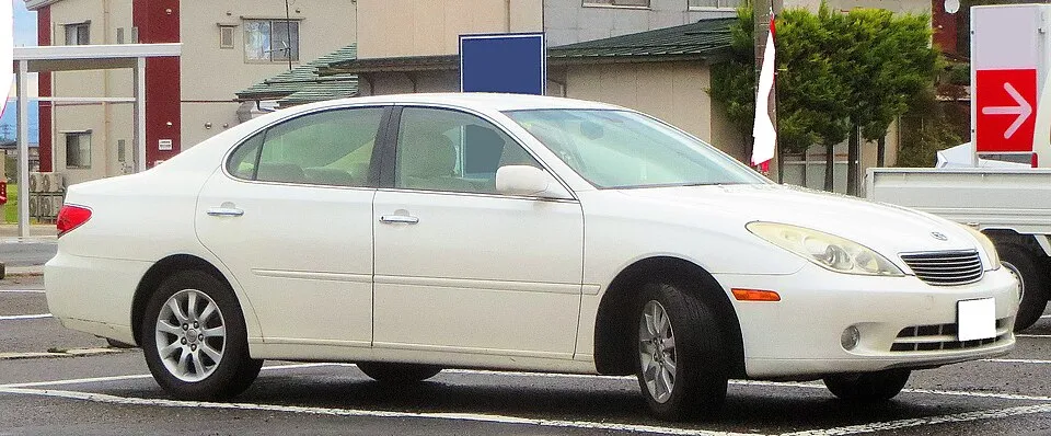 Toyota Windom (XV30)