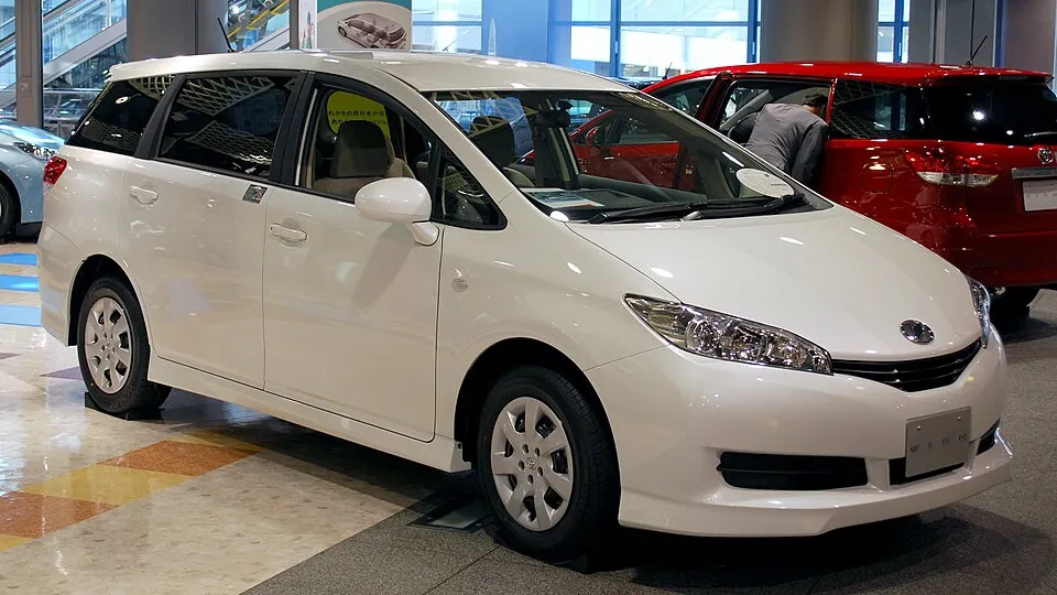 Toyota Wish (AE20)